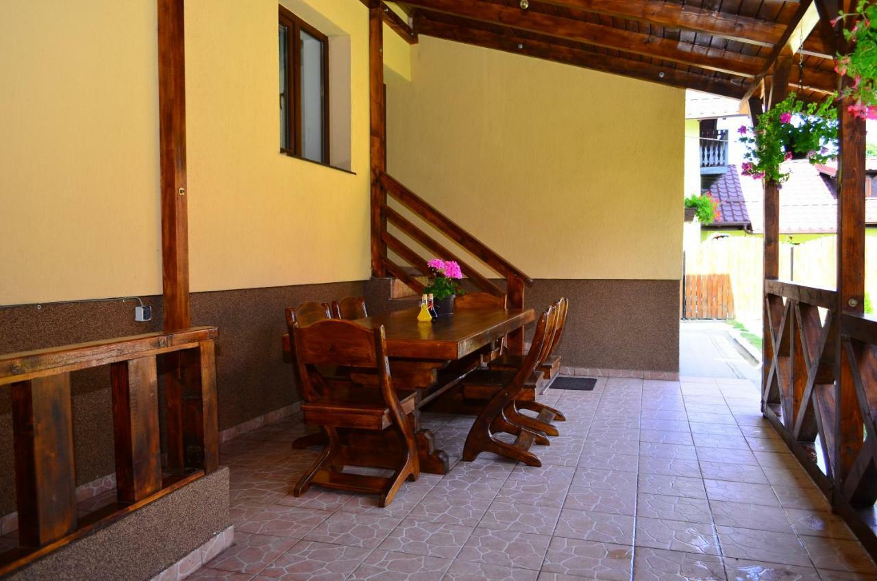 Villa Casa Pricas Moieciu de Jos Esterno foto