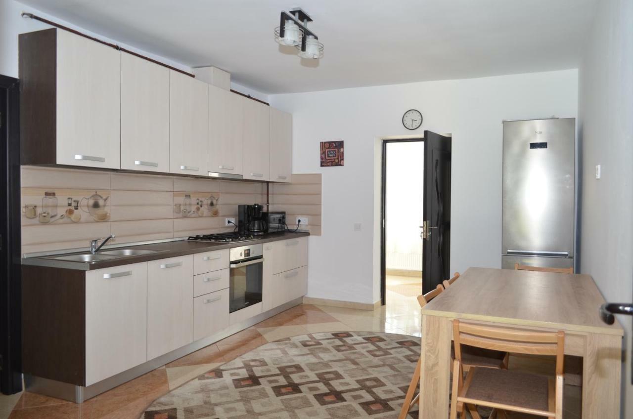 Villa Casa Pricas Moieciu de Jos Esterno foto